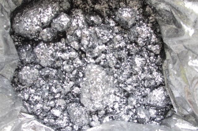 Metal Toz Boya için SGS Onaylı Yaprak Bırakmayan Alüminyum Yapıştır 1.52g/cm3